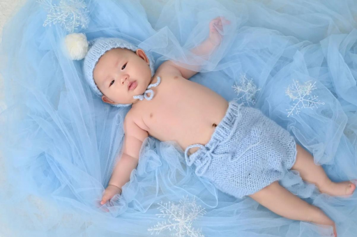 晋江宝宝几个月会认人