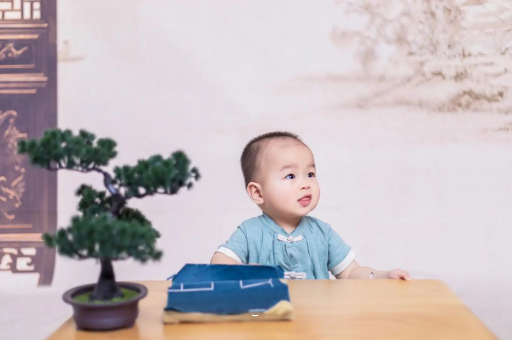 晋江三个月大宝宝